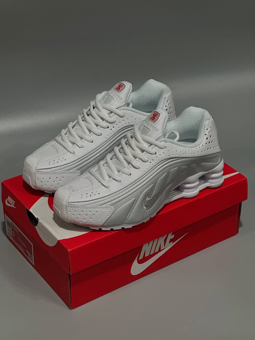Shox R4 "White/Silver" - Image 5