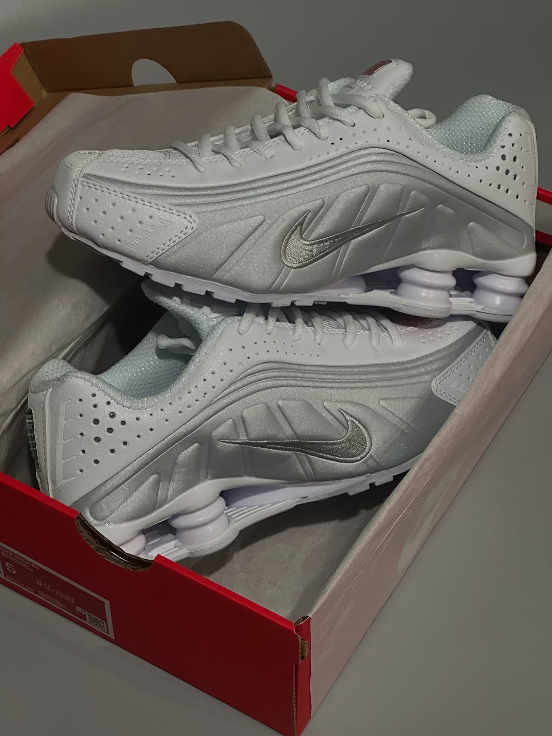Shox R4 "White/Silver" - Image 7